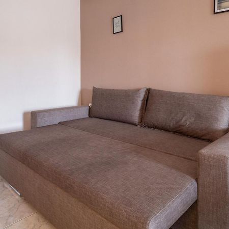 Central Apartment With Parking Лариса Экстерьер фото