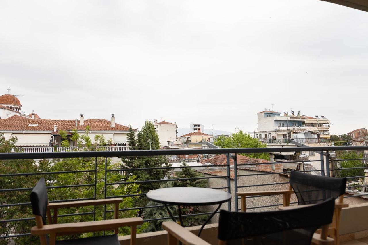 Central Apartment With Parking Лариса Экстерьер фото